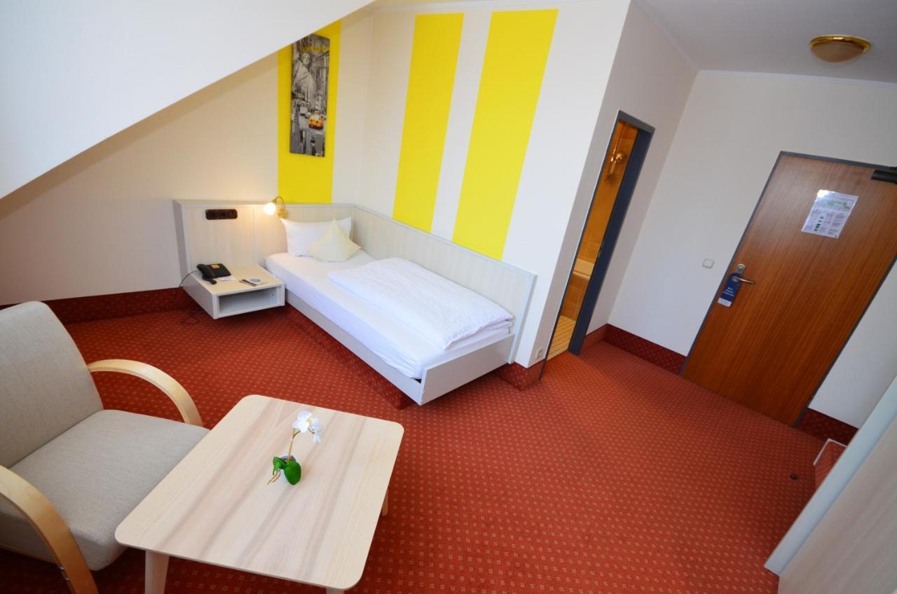 Cityhotel Uelzen Bagian luar foto